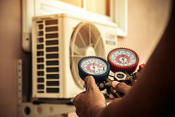 Professional Ac Installation technician working in Falls Church, VA